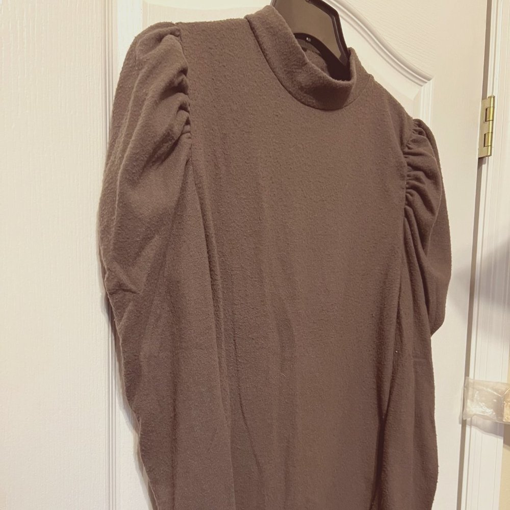 Unwritten-long sleeve-soft fluffy shoulders-medium-casual